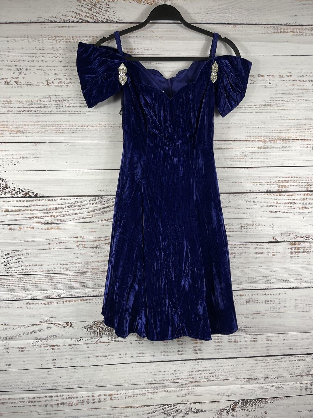 Vintage Roberta Dress Juniors 3 Blue Velvet Sweetheart Fit Flare Rhinestone